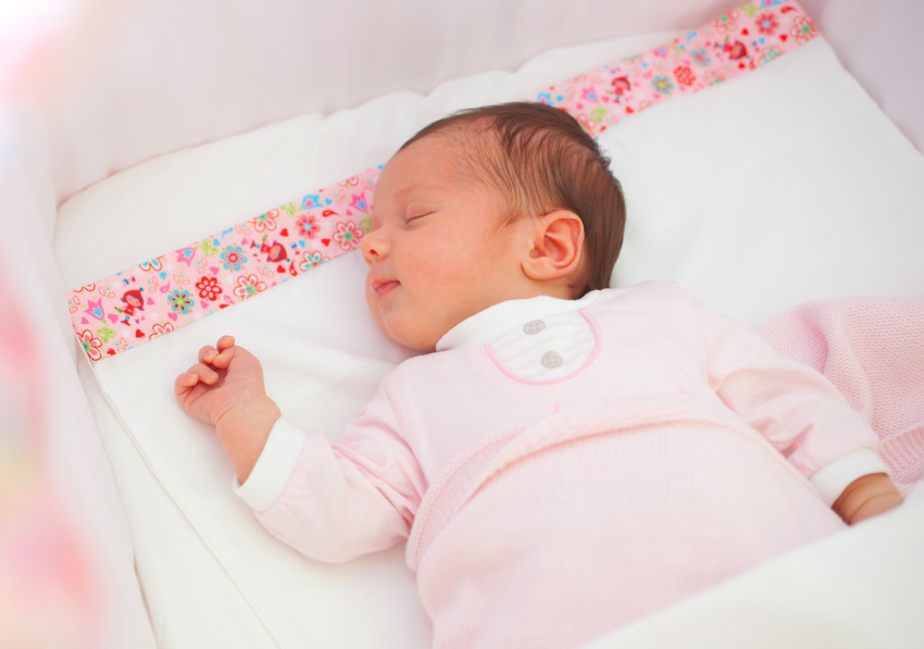Tkaniny dla dzieci – jakie tekstylia są odpowiednie dla wrażliwej skóry dziecka?