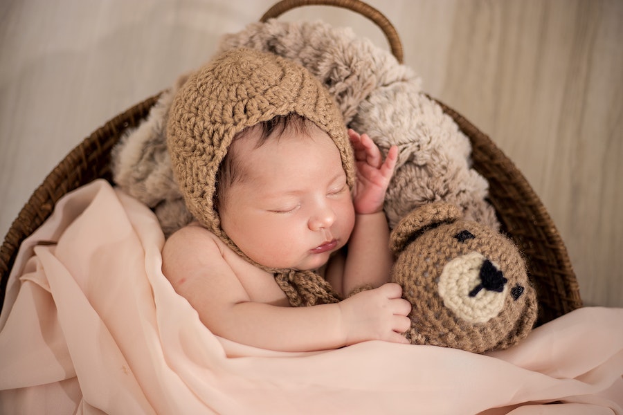 Biały szum, czyli recepta na problemy z zasypianiem u niemowląt