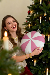 Poduszka 38 x 38 Świąteczna Cukierek Candy Róż