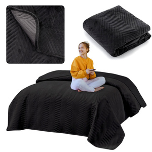 Bedspread 220 x 240 Embossed Velour Marieta 03