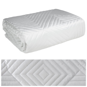 170 x 210 Decorative Velour Bedspread Sofia2 White