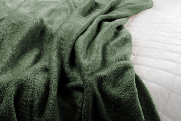 Koc 200 x 220 Mikrofibra Jednolita Juana 11