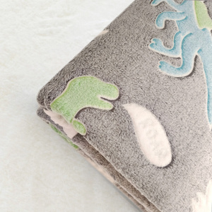 Koc 150 x 200 Mikrofibra Fluorescencyjna Peter 09