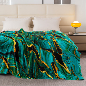 Koc 160 x 200 Mikrofibra Gładka Inger 14