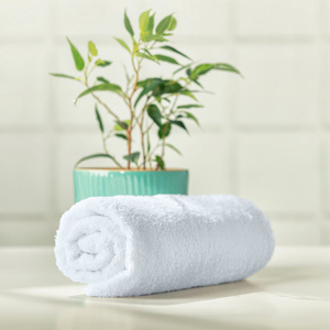 Tango towel 30 x 50 400 g/m2 01 White
