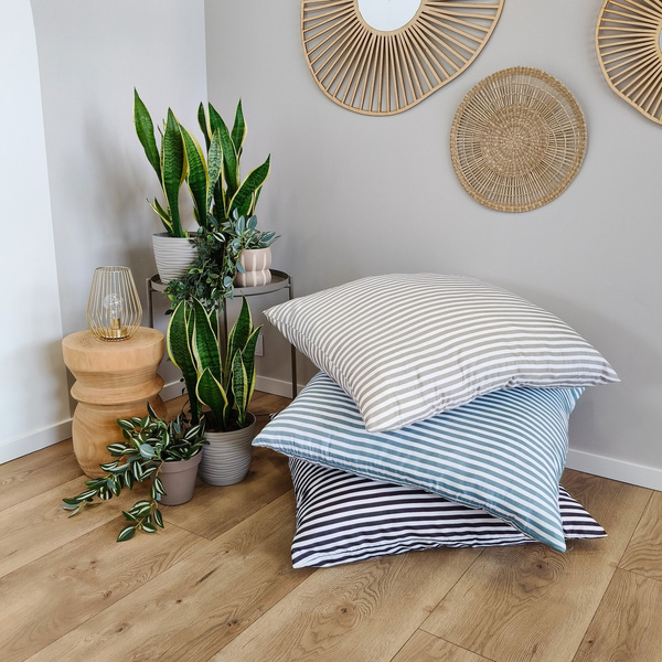 Poszewka 70 x 80 Gładka Eusebia Home 10