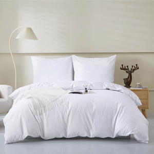 Bedding 220 x 200 3pc Cotton Adamash White