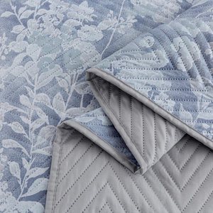 Cover 170 x 210 Embossed Microfiber Meric 02