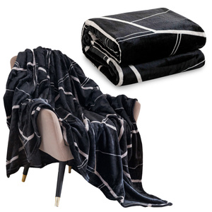 Koc 200 x 220 Mikrofibra Gładka Inger 11