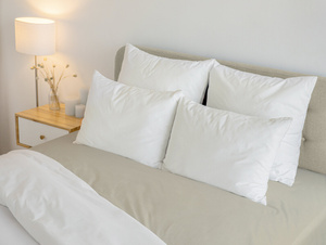 Prześcieradło 100 x 200 Makosatyna Gumka Basic Beż