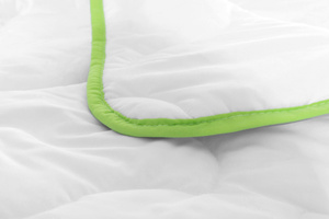 Kołdra 200 x 220 Całoroczna Aloe Tulla