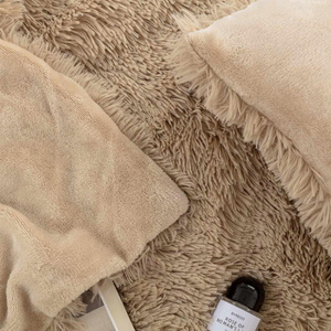 Blanket 150 x 200 Yeti Italian Furry Beige