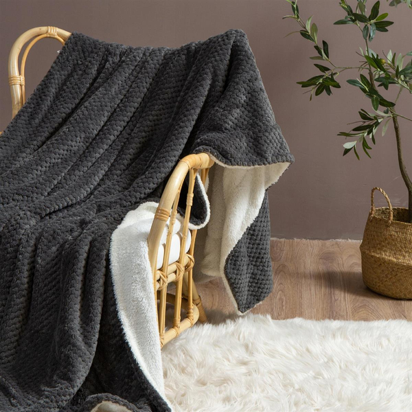 Koc 150 x 200 Mikrofibra Baranek Sherpa Grafit