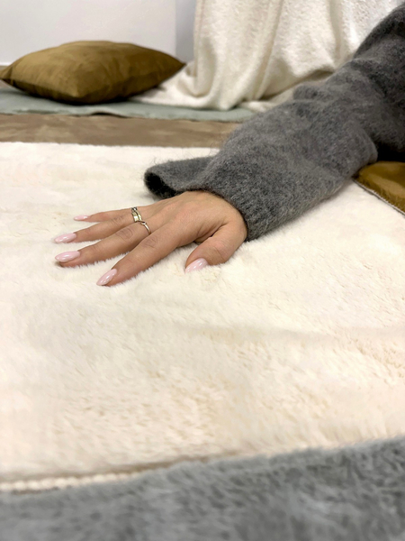 Rug 50 x 70 Soft Plush Fur Rabbit 115