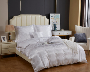 Pościel 160 x 200 5cz Atłasowa Haftowana AT003