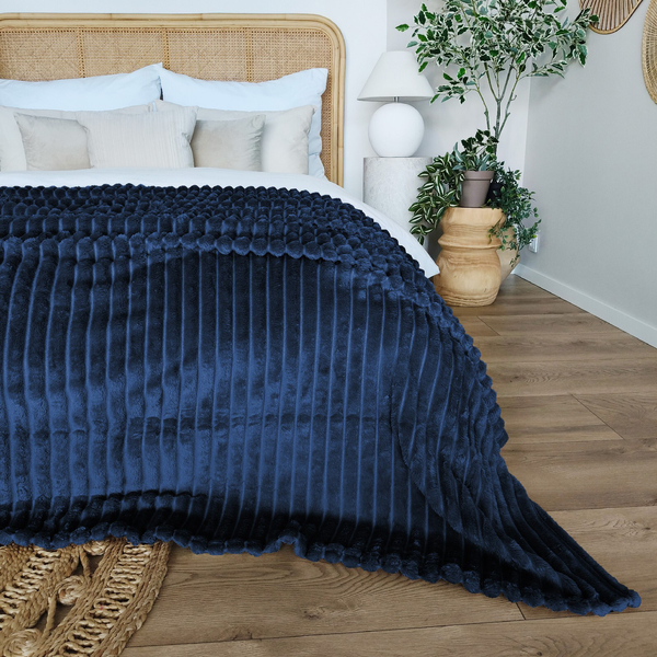 Blanket 200 x 220 Microfiber Stamped Stripes Nuvio 09