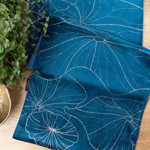 Bieżnik 35 x 220 Dekoracyjny Velvet Blink18 Granat