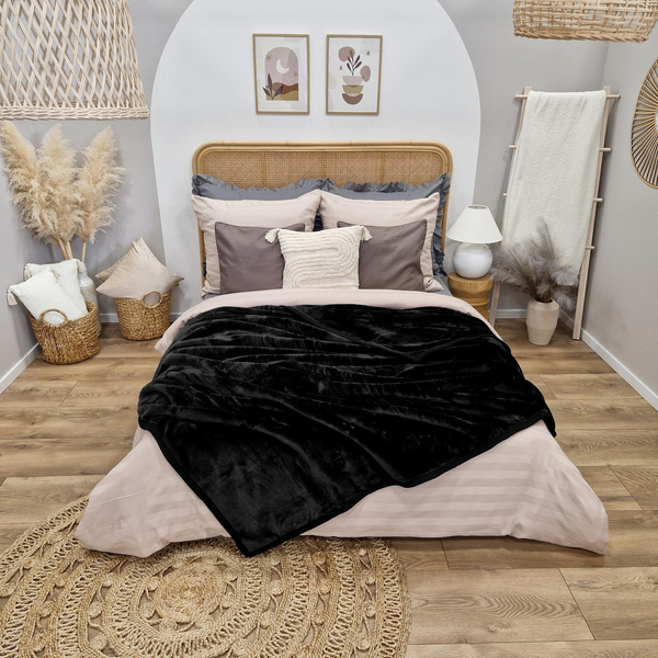 Koc 200 x 220 Akrylowy Jednolity Ciepły Yasemin 02