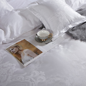 Bedding set 160 x 200 5 pieces Satin Embroidered AT006