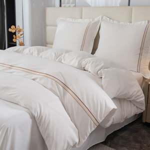 Pościel 160 x 200 3cz Gładka Z Haftem Lumera 01