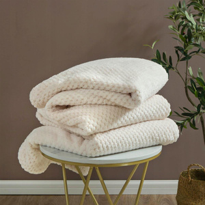 Blanket 70 x 150 Microfiber Jacquard Monte Cream