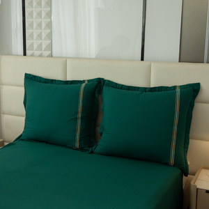 Pościel 200 x 220 3cz Gładka Z Haftem Lumera 06