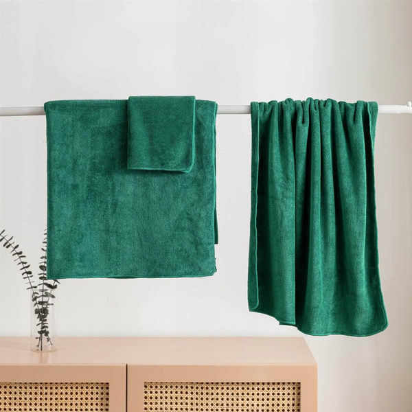 Towel 70 x 140 Microfiber Active 380g/m2 Green