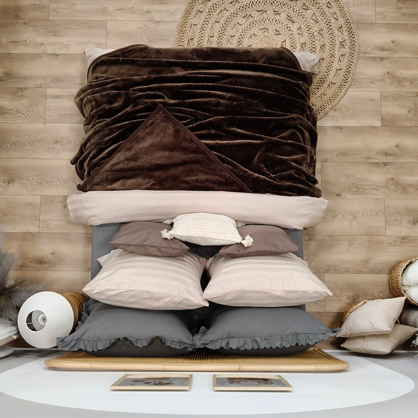 Koc 160 x 200 Akrylowy Jednolity Ciepły Yasemin 03