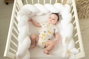 Ochraniacz 30 x 200 do Łóżeczka Warkocz Muslin 01