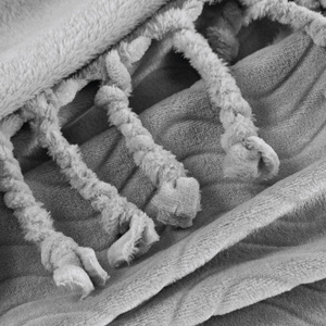 Blanket 150 x 200 Microfiber with Fringes Emma Silver