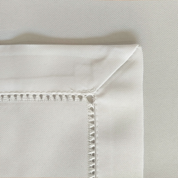 Obrus 140 x 260 Plamoodporny z Mereżką Hanah 001