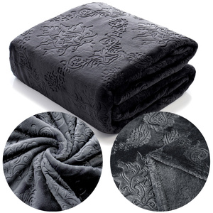 Koc 200 x 220 Mikrofibra Tłoczona Clemente 02