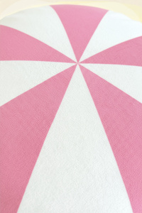 Poduszka 38 x 38 Świąteczna Cukierek Candy Róż