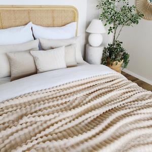 Blanket 160 x 200 Microfiber Stamped Stripes Nuvio 01