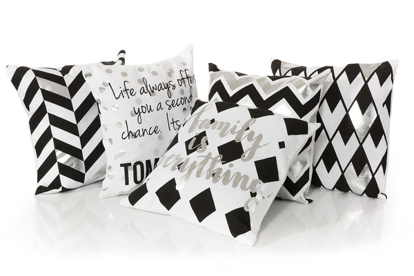 Decorative pillowcase Nela/2 40 x 40 Black