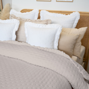 Narzuta 170 x 210 Pikowana Z Falbaną Celia 03