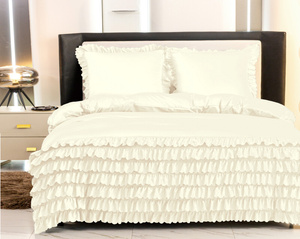 Bedding set 160 x 200 3 pieces with Ruffles Domingo 01