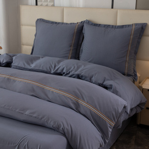 Pościel 200 x 220 3cz Gładka Z Haftem Lumera 12