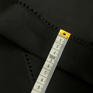 Obrus 140 x 300 Plamoodporny z Mereżką Hanah 002