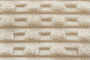 Koc 160 x 200 Mikrofibra Tłoczona Ivana 04