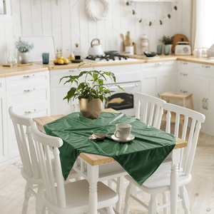 85 x 85 Decorative Velvet Soft Bottle Tablecloth