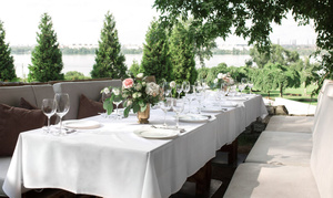 Tablecloth 150x350 Stainproof Classic Elegant White