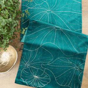 35 x 220 Decorative Velvet Blink18 C Runner. Tur