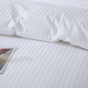 Bedding 160 x 200 3pc Cotton Adamash White