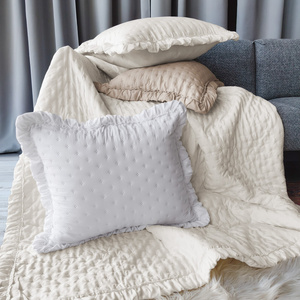 Poszewka 50 x 60 Pikowana Z Falbaną Celia 03