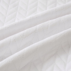 220 x 240 Quilted Velvet Moxie White Bedspread