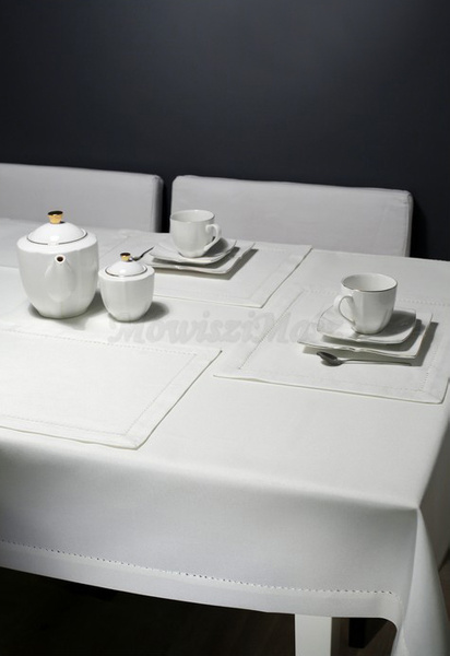 Bieżnik Plamoodporny z Mereżką 240_Biały 60x120