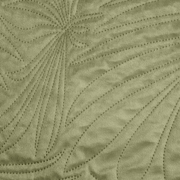 220 x 240 Quilted Velvet Luiz4 Quilt Bedspread J. Green