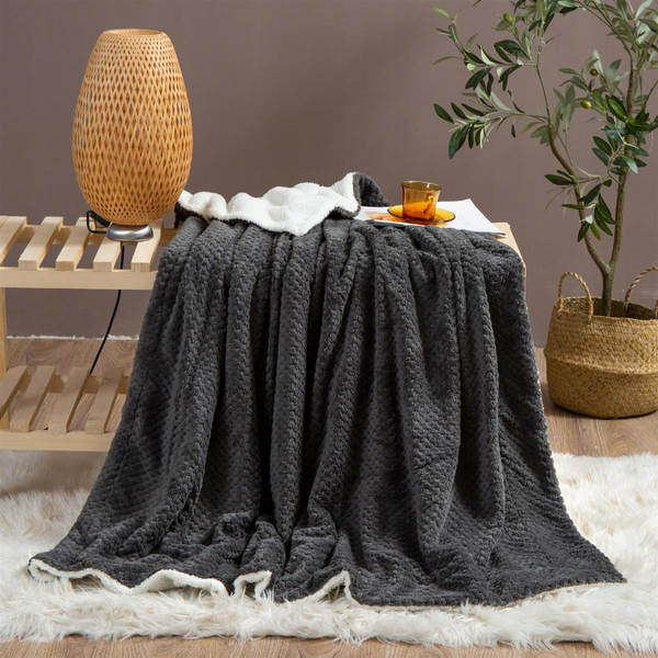 Koc 150 x 200 Mikrofibra Baranek Sherpa Grafit
