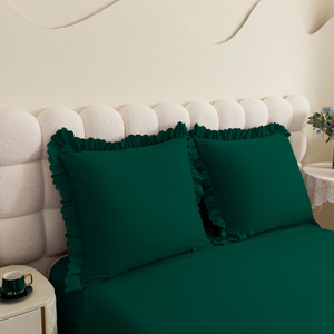 Bedding 160 x 200 3 pcs with Ruffles Maximo 03